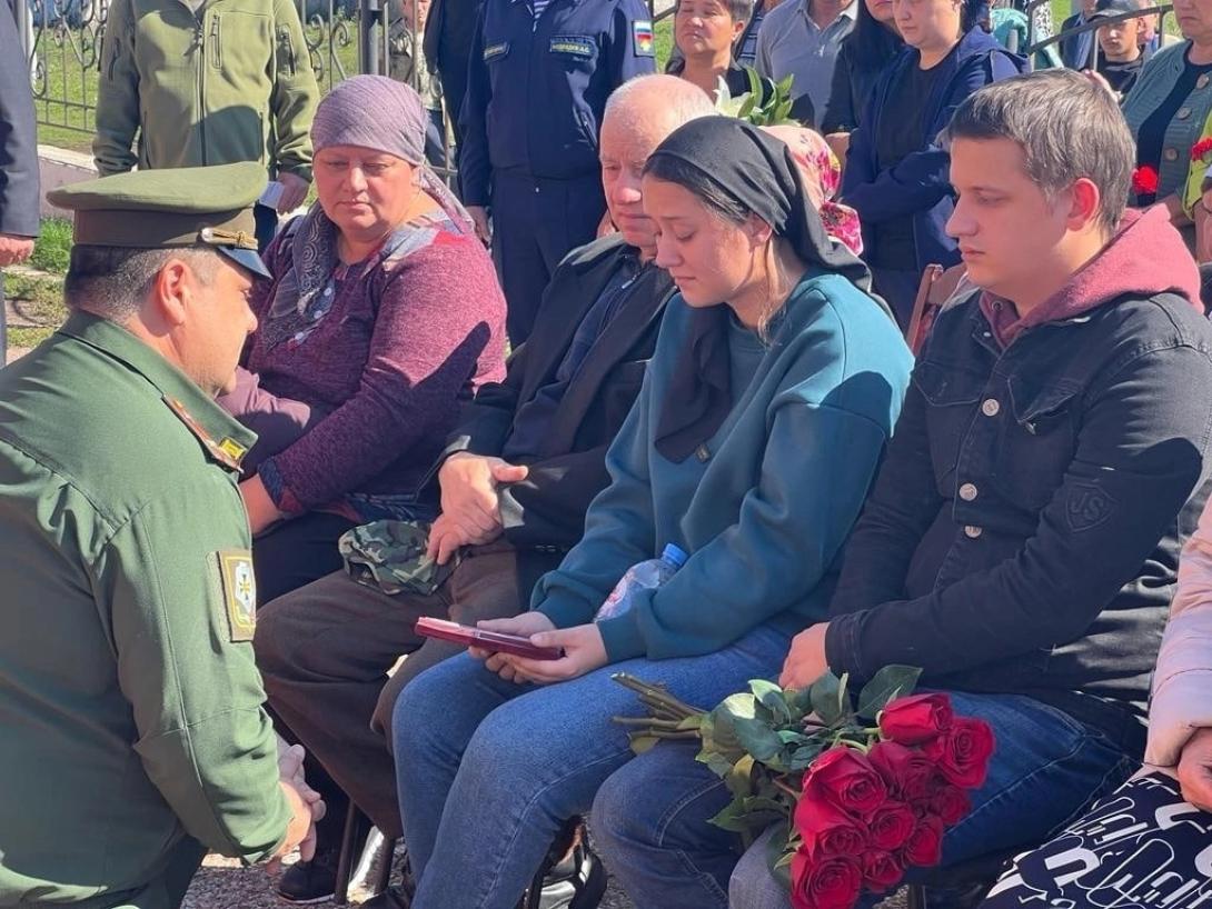 Тихонов Эдуард Павлович