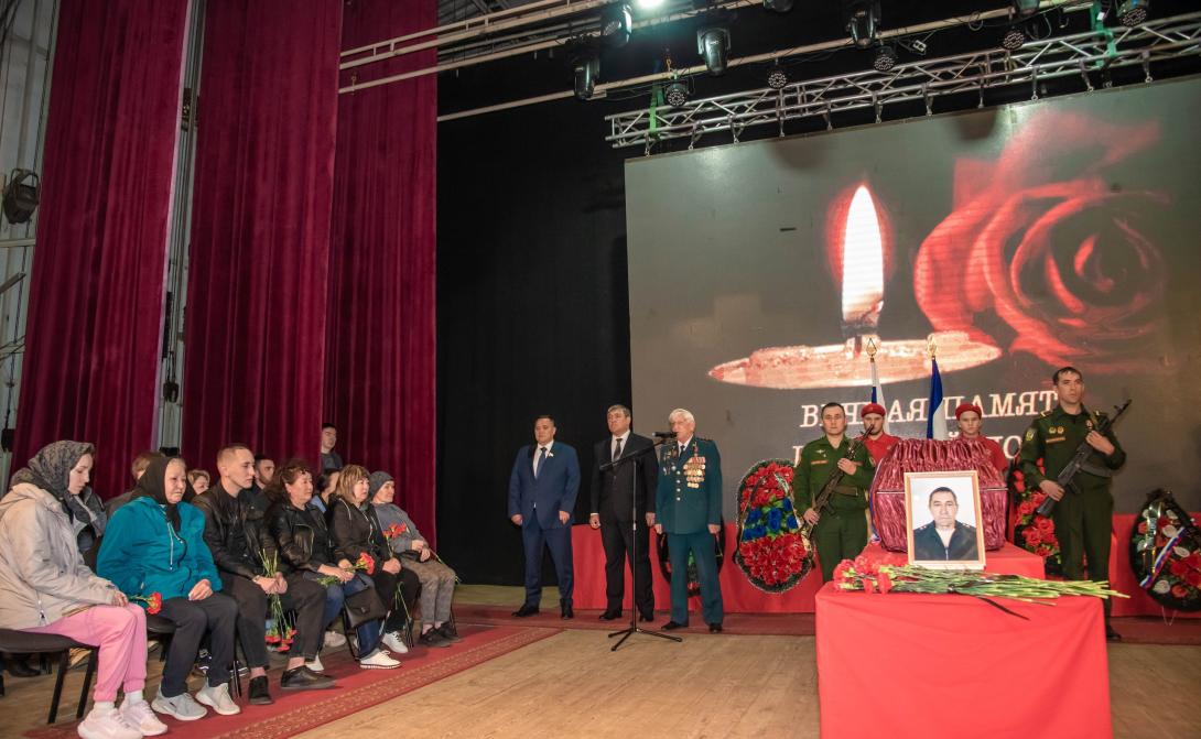 Асмандияров Эдуард Тимирбаевич